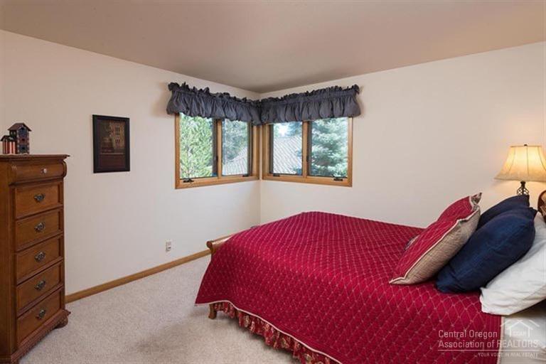 Fairway Crest Village - Residential