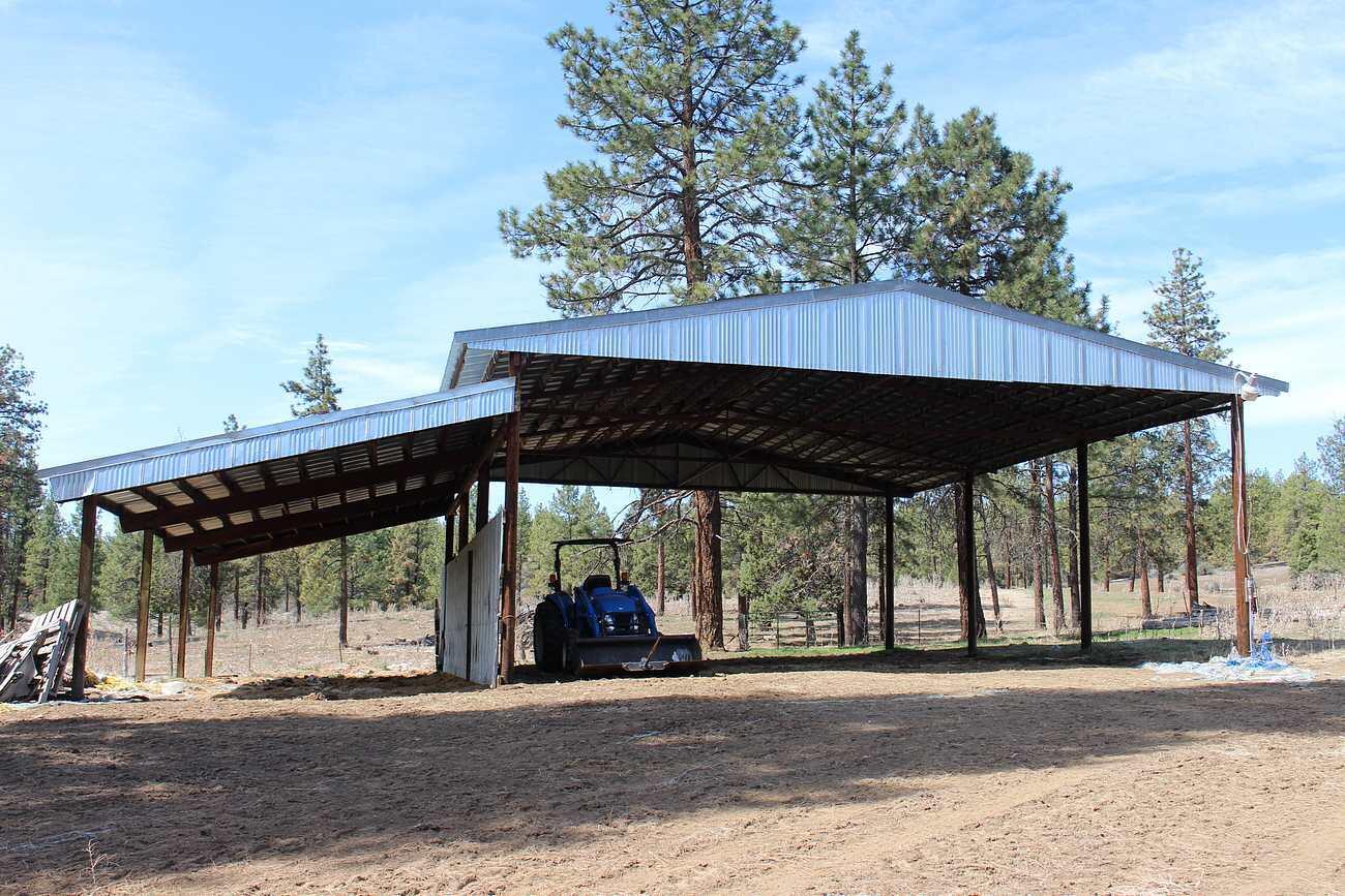 Sprague River - Farm