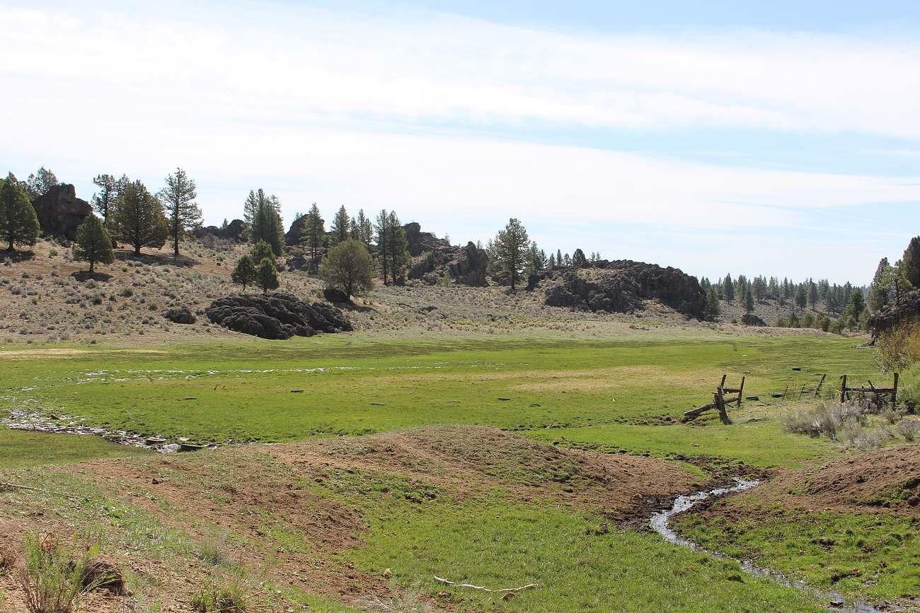 Sprague River - Farm