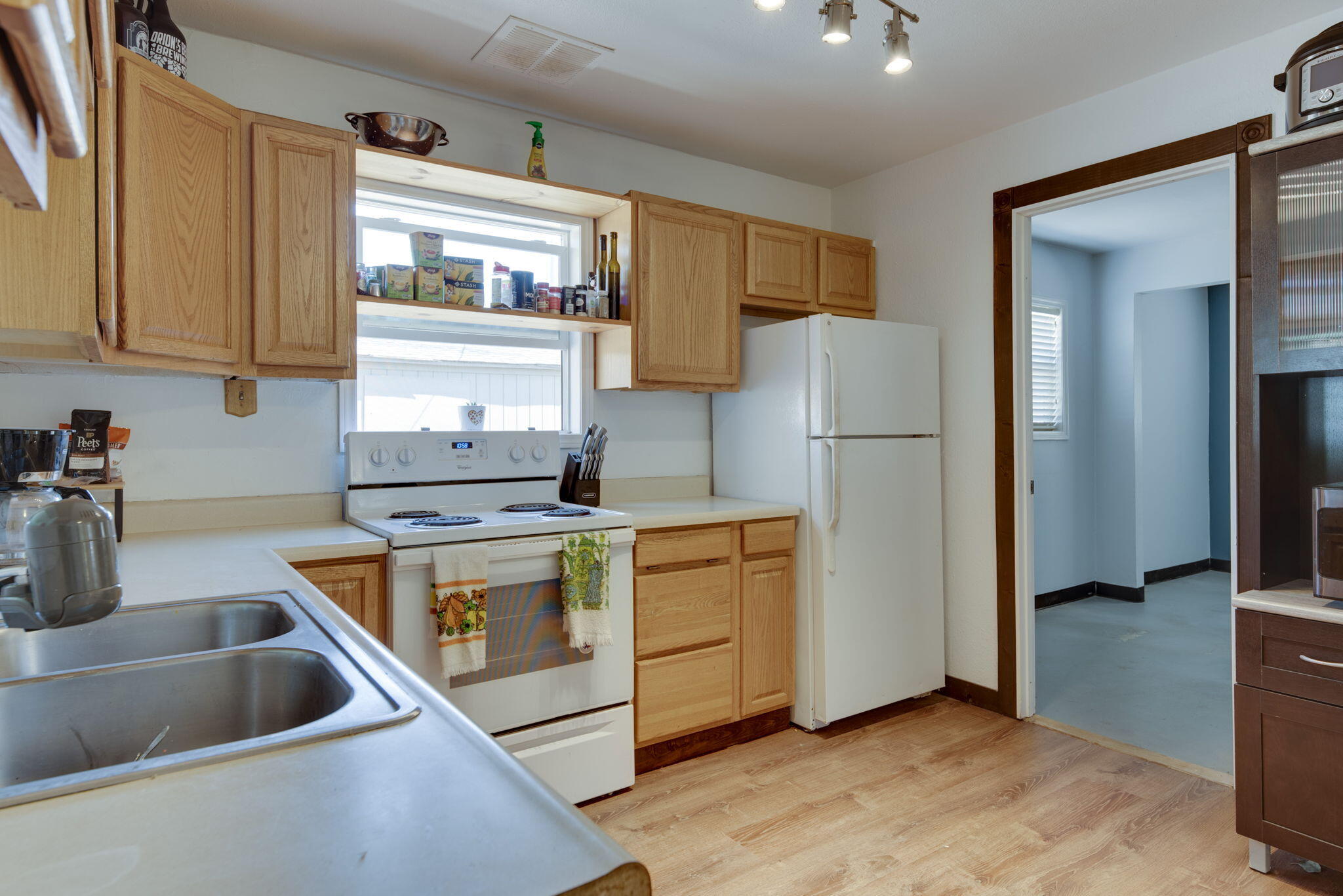 Townsite Of Redmond - Commercial Sale