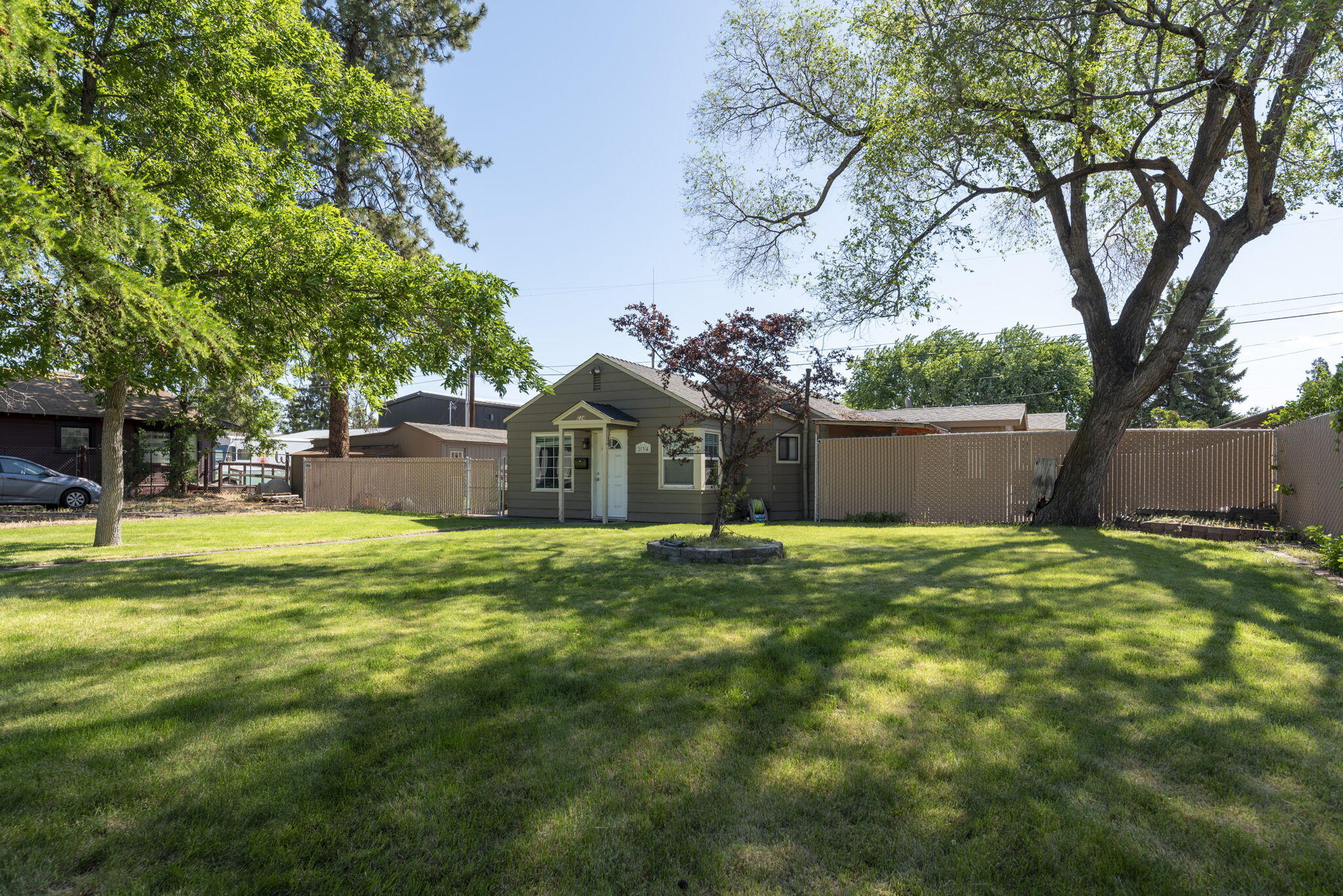 Townsite Of Redmond - Commercial Sale