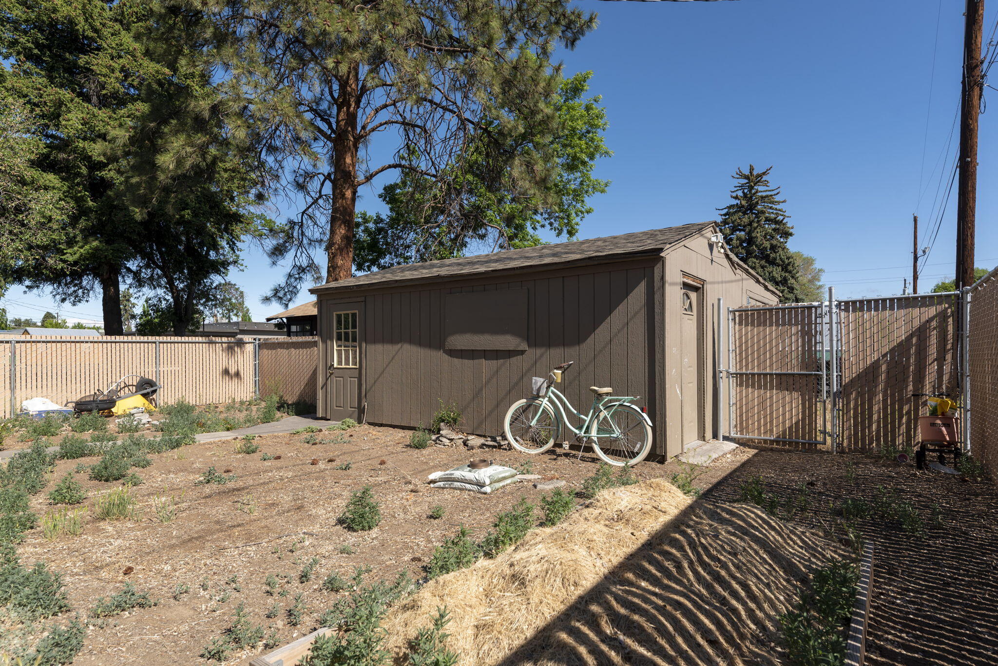 Townsite Of Redmond - Commercial Sale