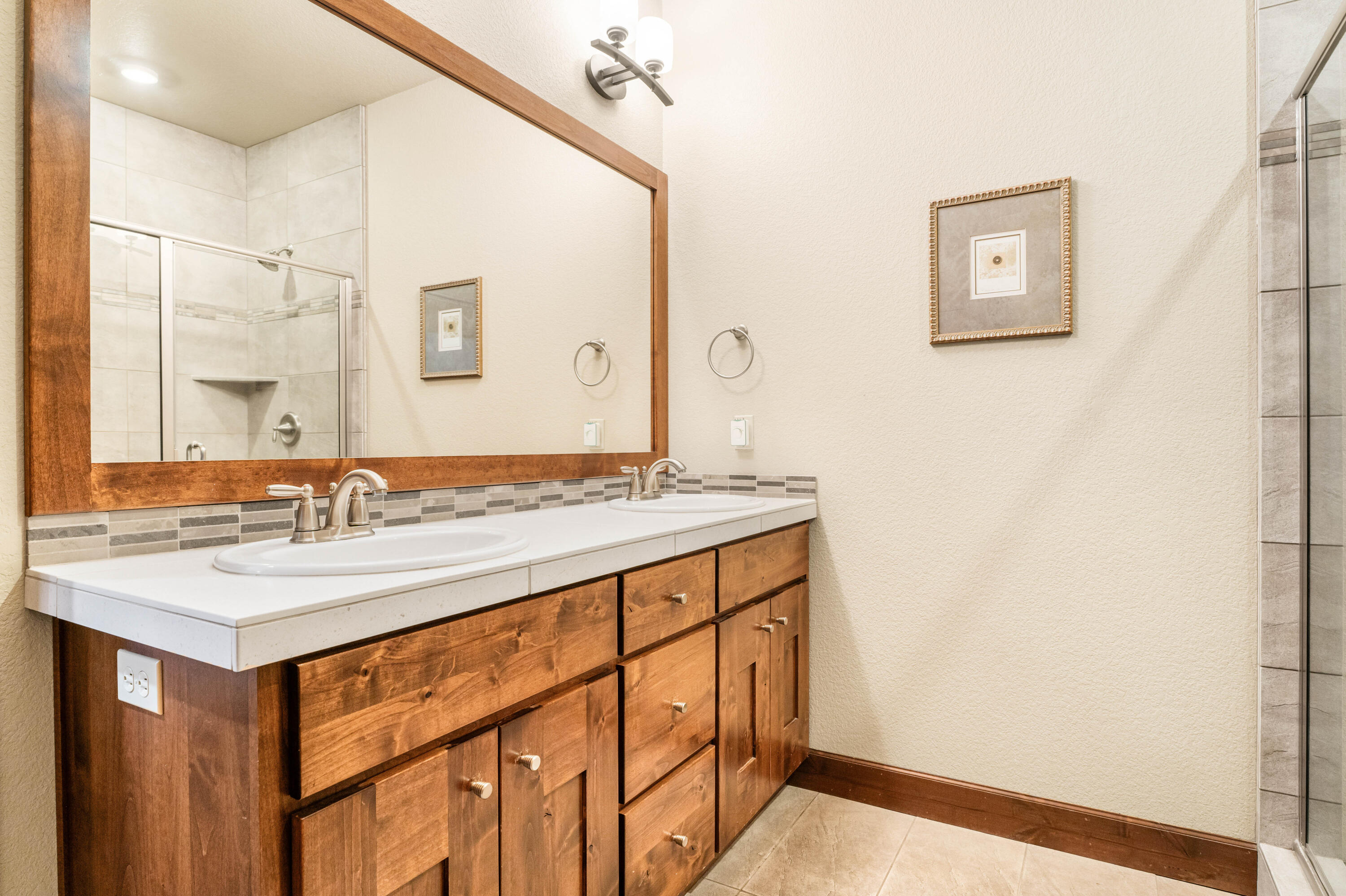 PointsWest - Residential