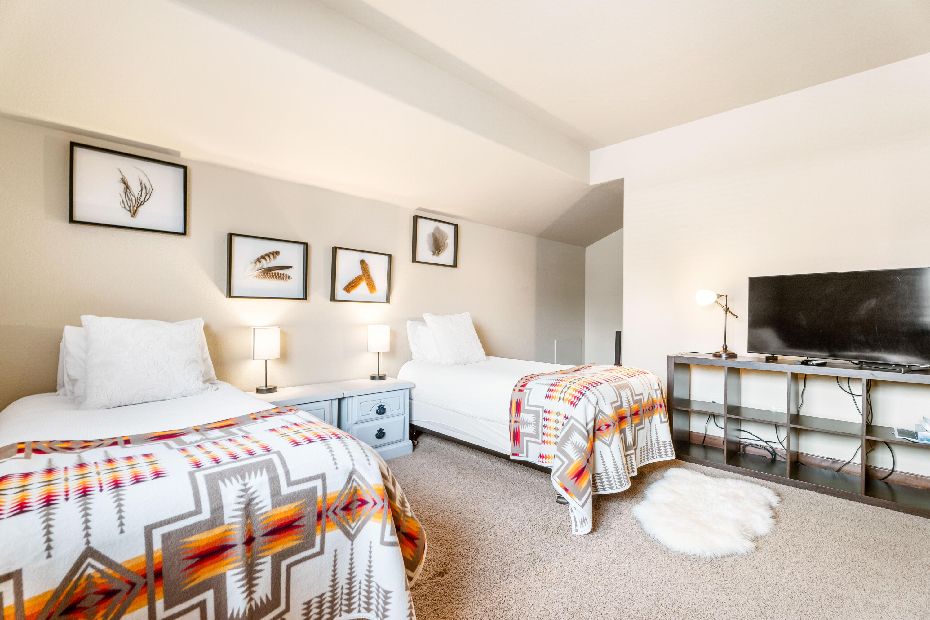 PointsWest - Residential