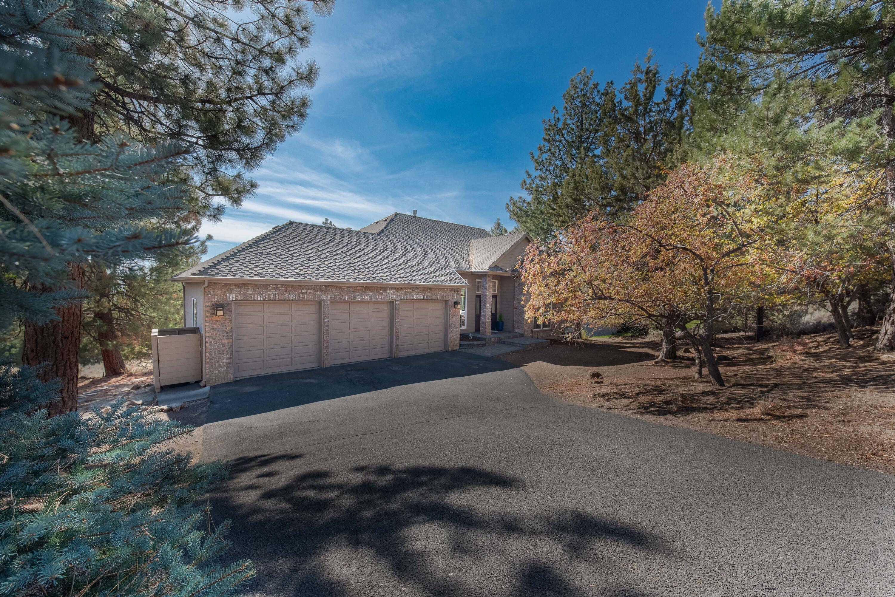 Awbrey Butte - Residential