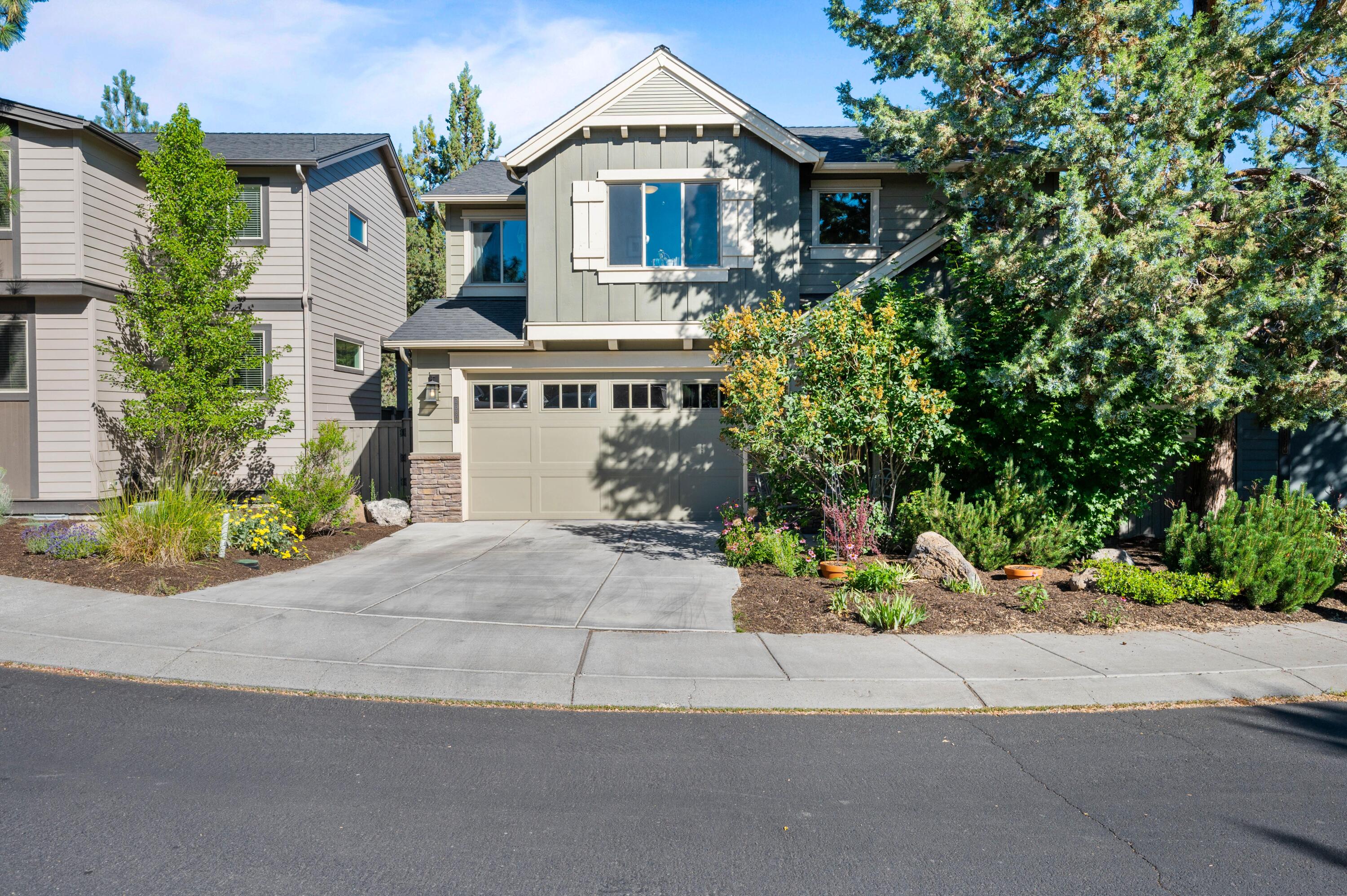 Awbrey Woods - Residential