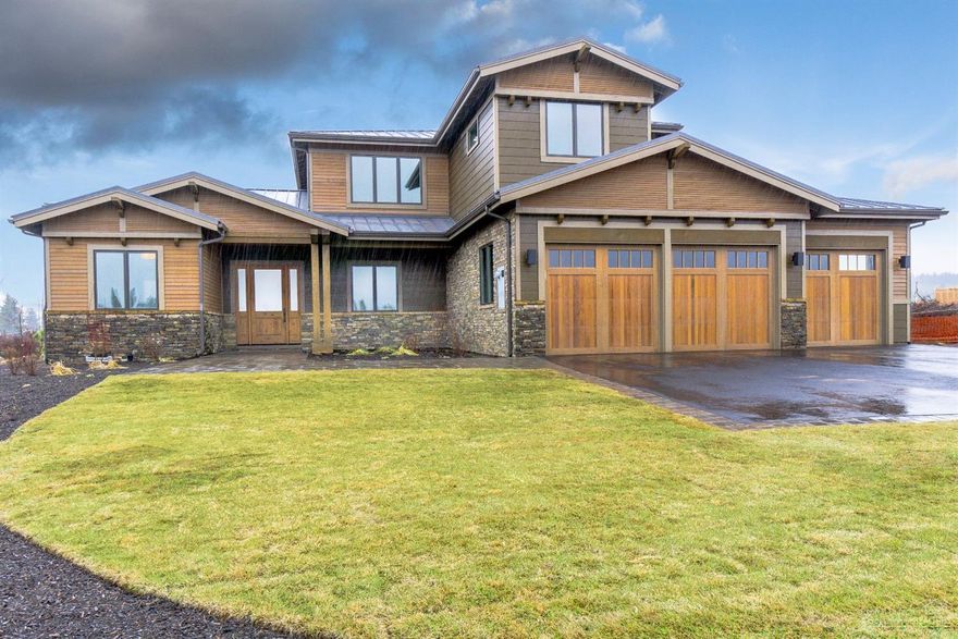Recently completed, this new home on Tetherow GC boasts 4178 sf, 4 en-suite bedrooms + 2 powder rooms, study, bonus room, & 3 car garage on over a 1/2 acre. Luxurious, spacious, & serene, the extraordinary views top this one off. Set in Tetherow & bordering the Deschutes National Forest, Tartan Druim offers direct neighborhood access to Phil's Trail & is conveniently located on the West side of Bend with easy access to downtown & Mt. Bachelor.