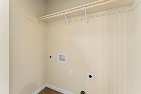 Tiny photo for 167 SE Champagne Court, Grants Pass, OR 97527 (MLS # 220221305)