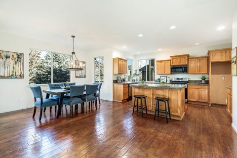 Tiny photo for 21176 Desert Skies Place, Bend, OR 97702 (MLS # 220213921)