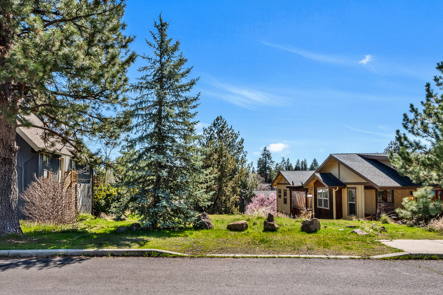 Kenwood Gardens - Land