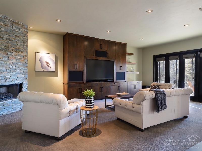 Wyndemere - Residential