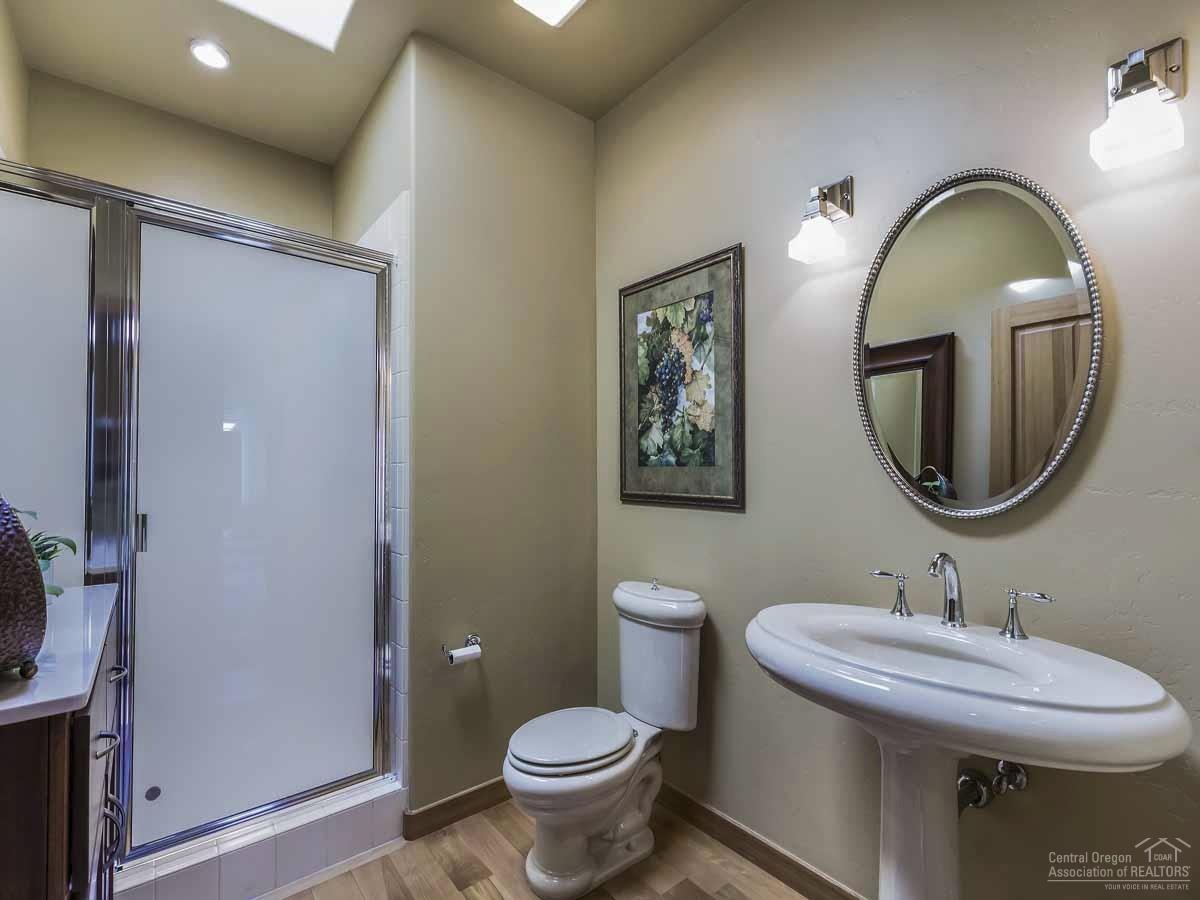 Broken Top - Residential