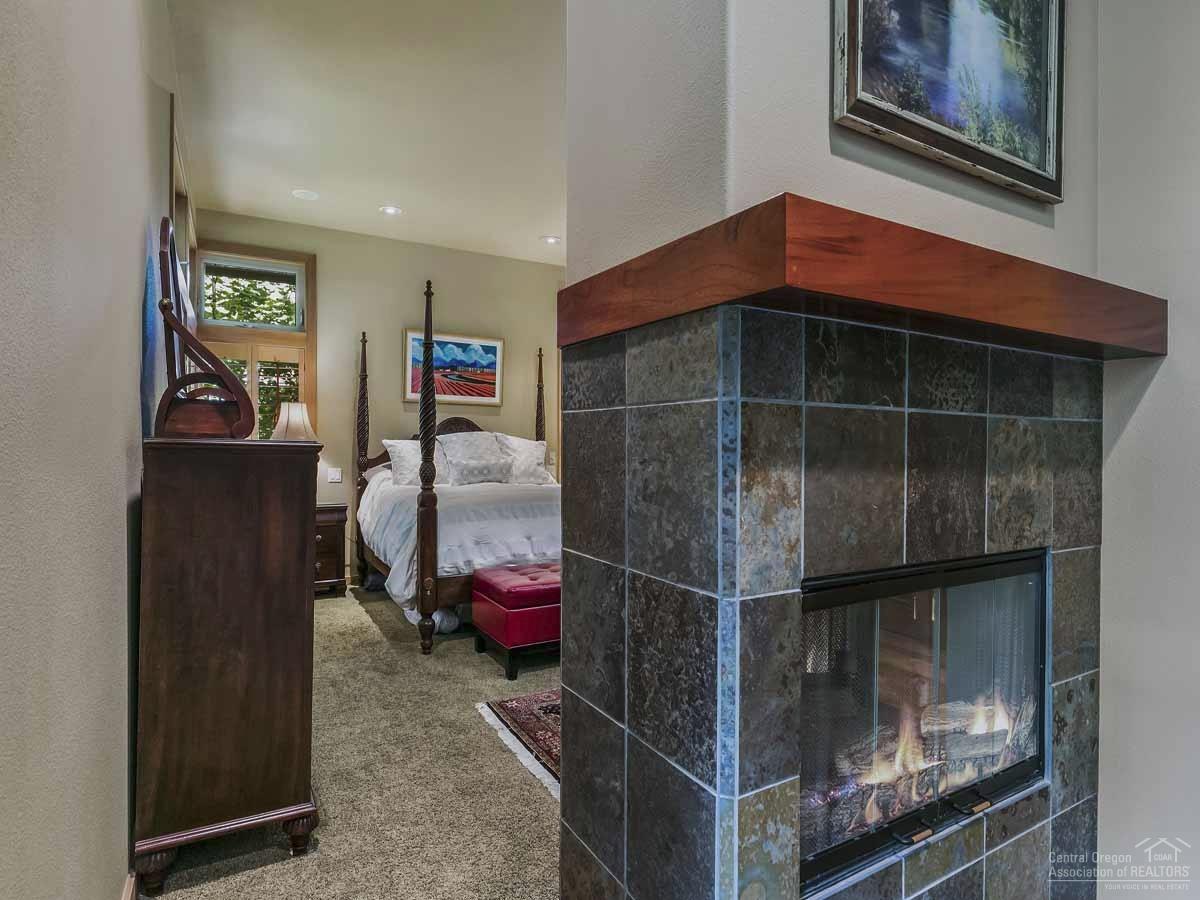 Broken Top - Residential