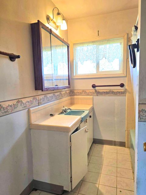 Tiny photo for 11220 Duggan Road, Central Point, OR 97502 (MLS # 220215219)