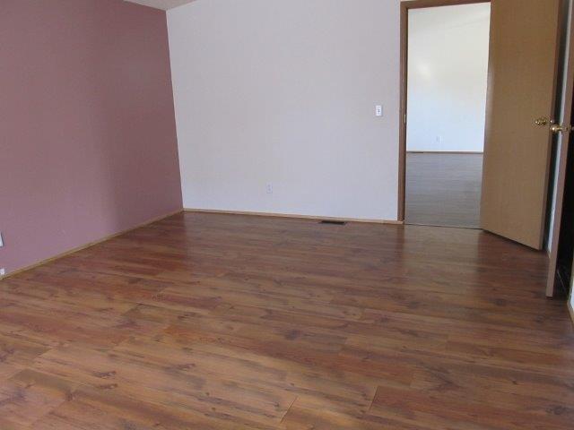 Irish Bend - Residential