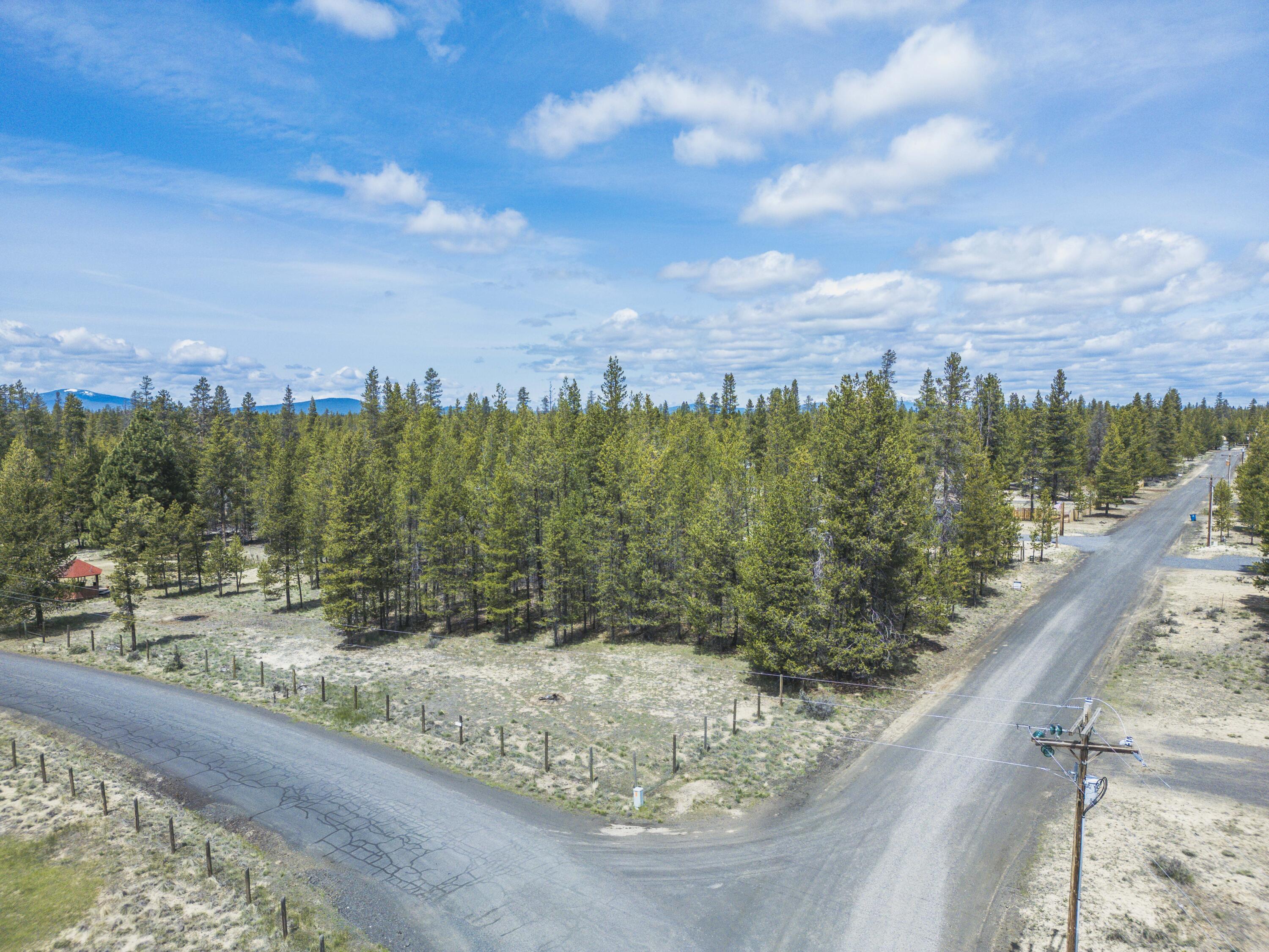 Sun Forest Estates - Land