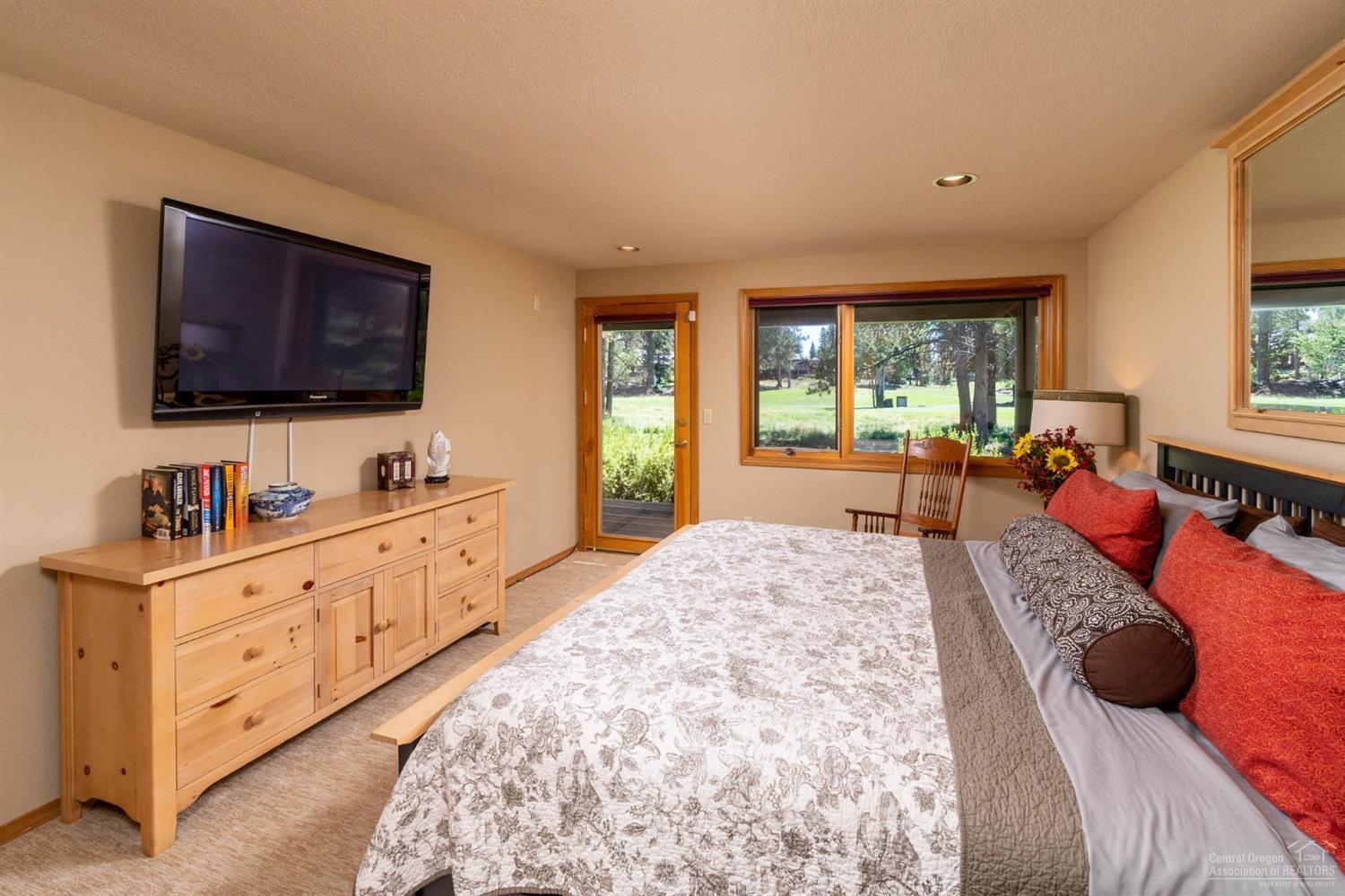 Fairway Point Villag - Residential