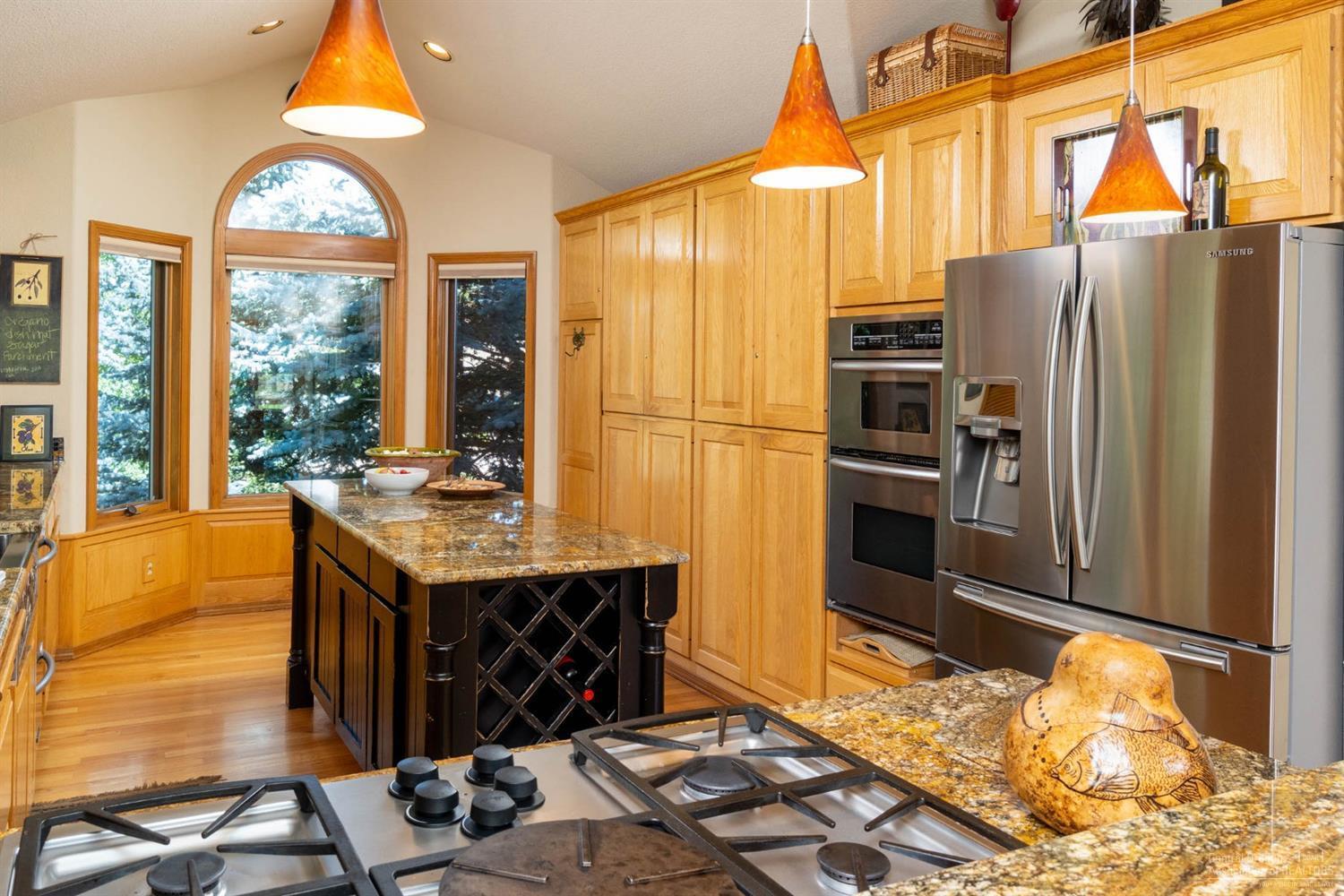 Fairway Point Villag - Residential