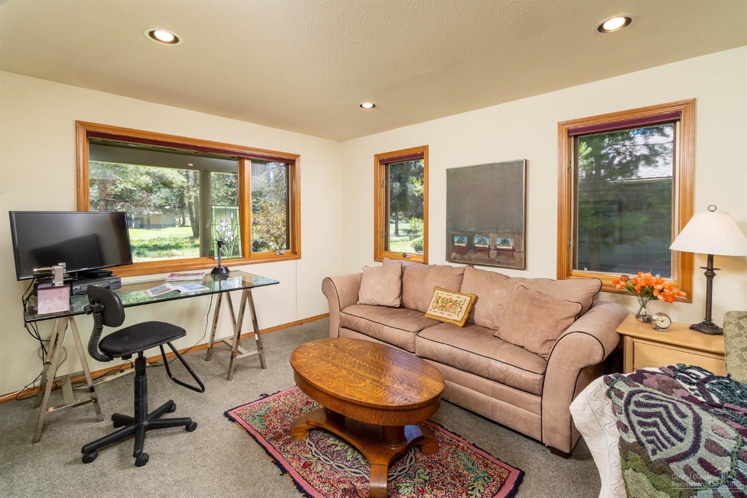 Fairway Point Villag - Residential