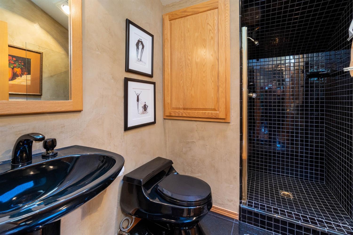 Fairway Point Villag - Residential