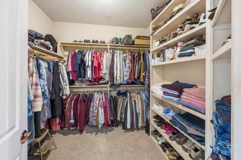 Tiny photo for 12964 SE Ethan Loop, Prineville, OR 97754 (MLS # 220214929)