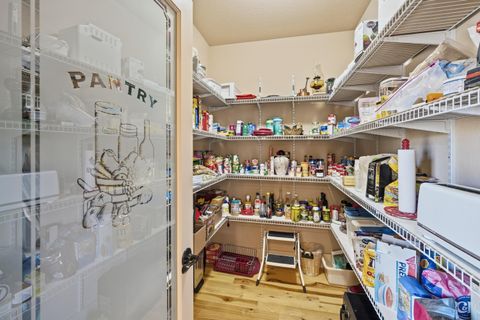 Tiny photo for 12964 SE Ethan Loop, Prineville, OR 97754 (MLS # 220214929)