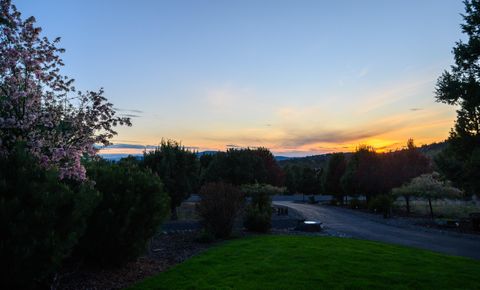 Tiny photo for 12964 SE Ethan Loop, Prineville, OR 97754 (MLS # 220214929)