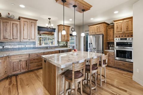 Tiny photo for 12964 SE Ethan Loop, Prineville, OR 97754 (MLS # 220214929)