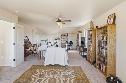 Tiny photo for 12964 SE Ethan Loop, Prineville, OR 97754 (MLS # 220214929)