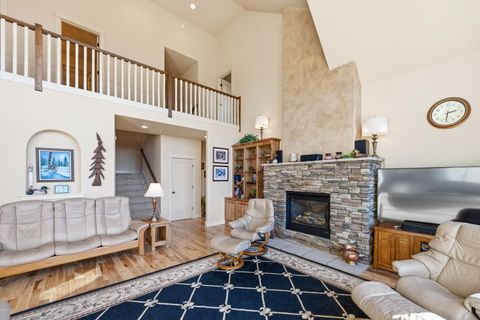 Tiny photo for 12964 SE Ethan Loop, Prineville, OR 97754 (MLS # 220214929)