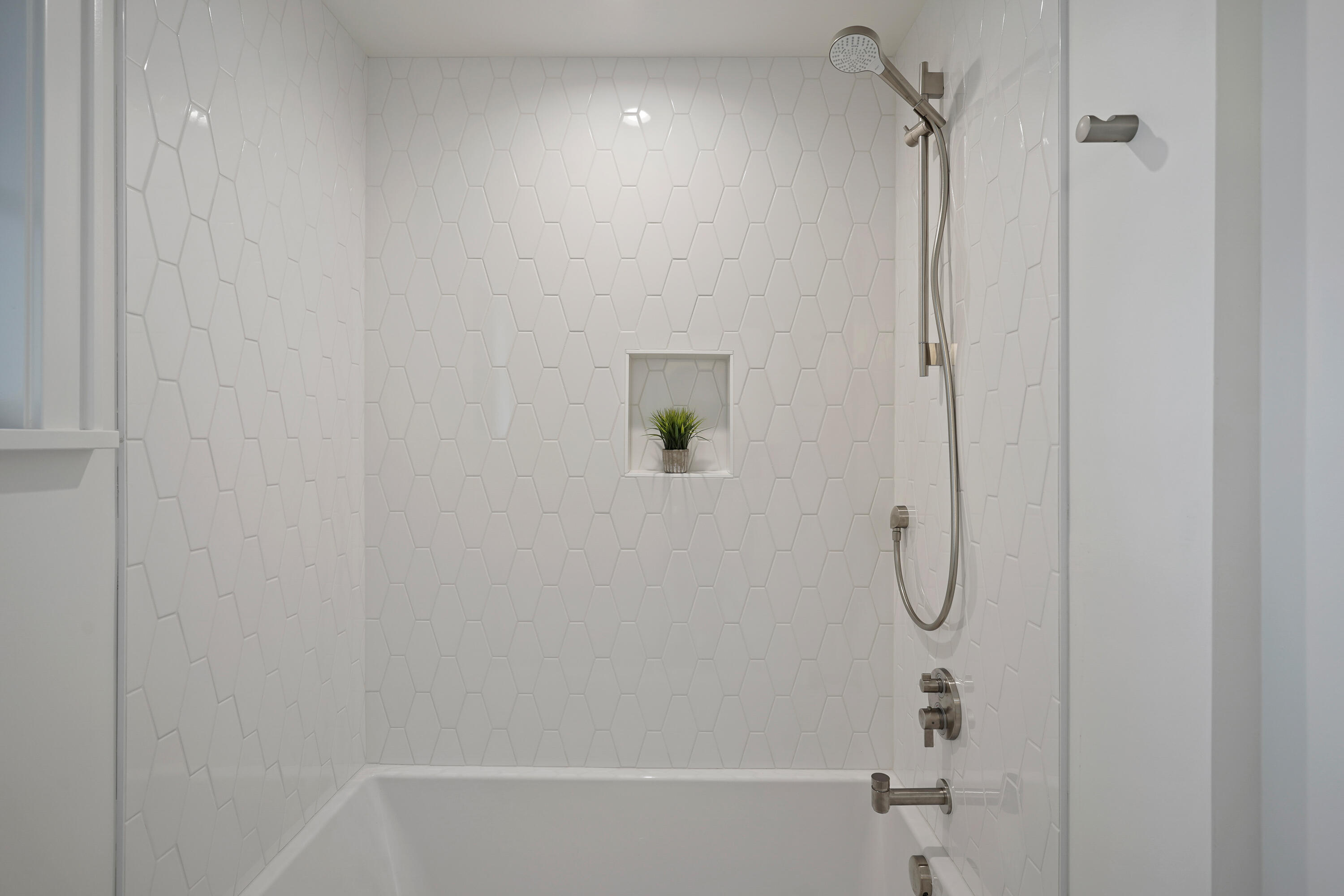 Discovery West Phase 2 - Residential