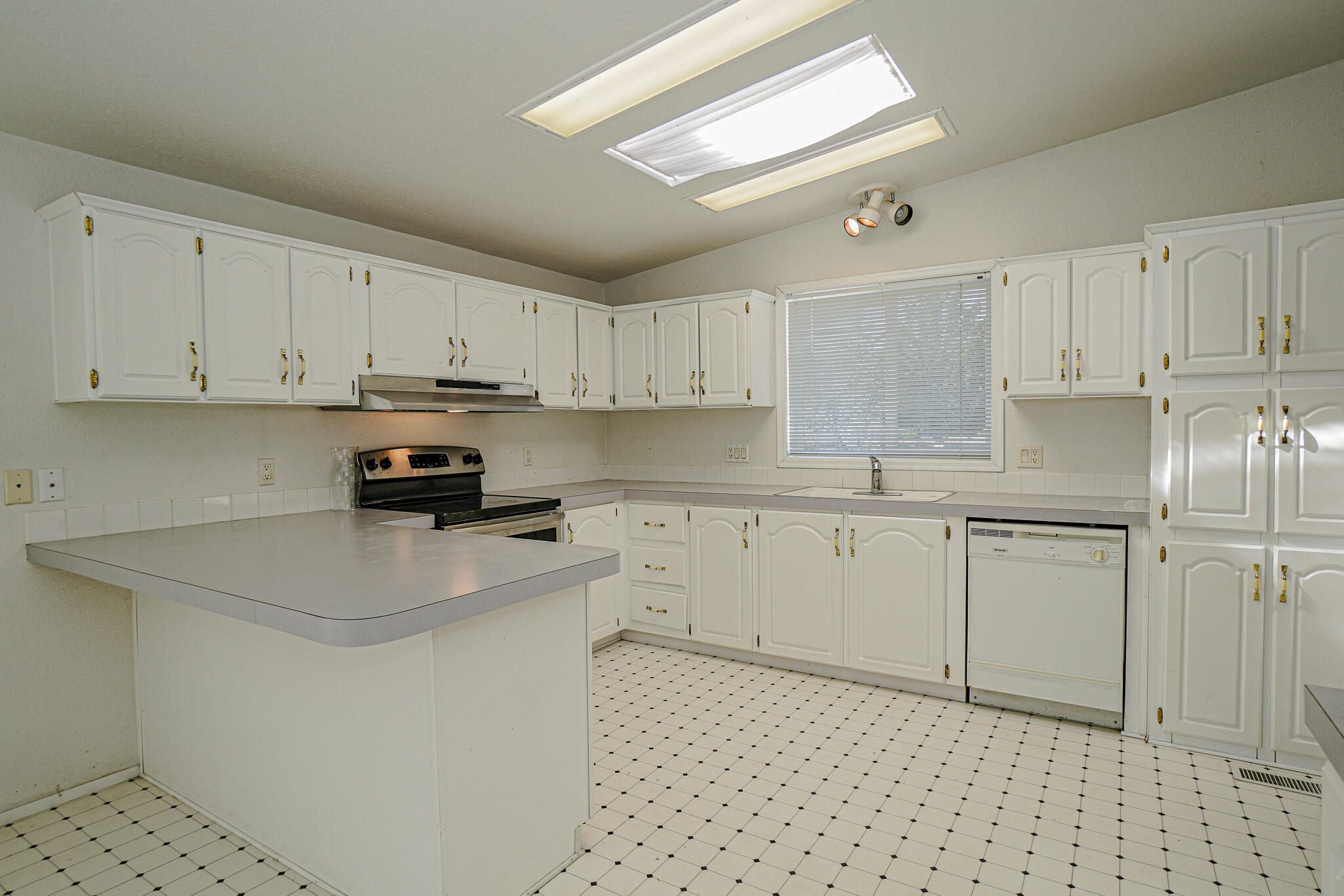 Deer Park Estates Unit No 2 - Residential