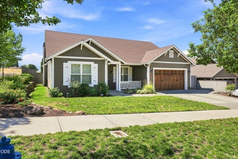 Photo of 3686 Windgate Street, Medford, OR 97504 (MLS # 220226680)