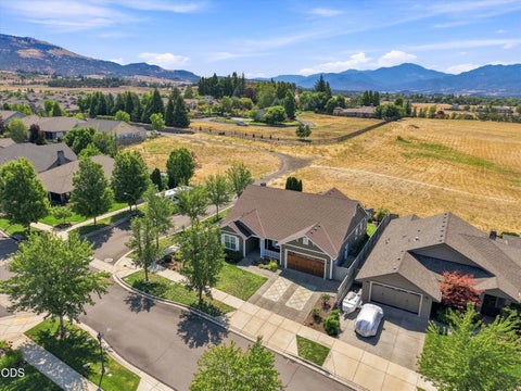 Tiny photo for 3686 Windgate Street, Medford, OR 97504 (MLS # 220226680)