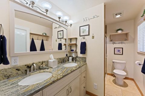 Tiny photo for 3030 NE Stanton Avenue, Bend, OR 97701 (MLS # 220217735)