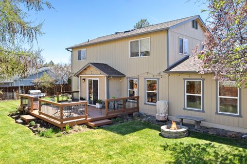 Tiny photo for 3030 NE Stanton Avenue, Bend, OR 97701 (MLS # 220217735)