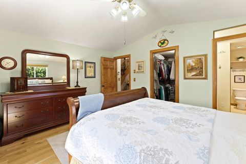 Tiny photo for 3030 NE Stanton Avenue, Bend, OR 97701 (MLS # 220217735)