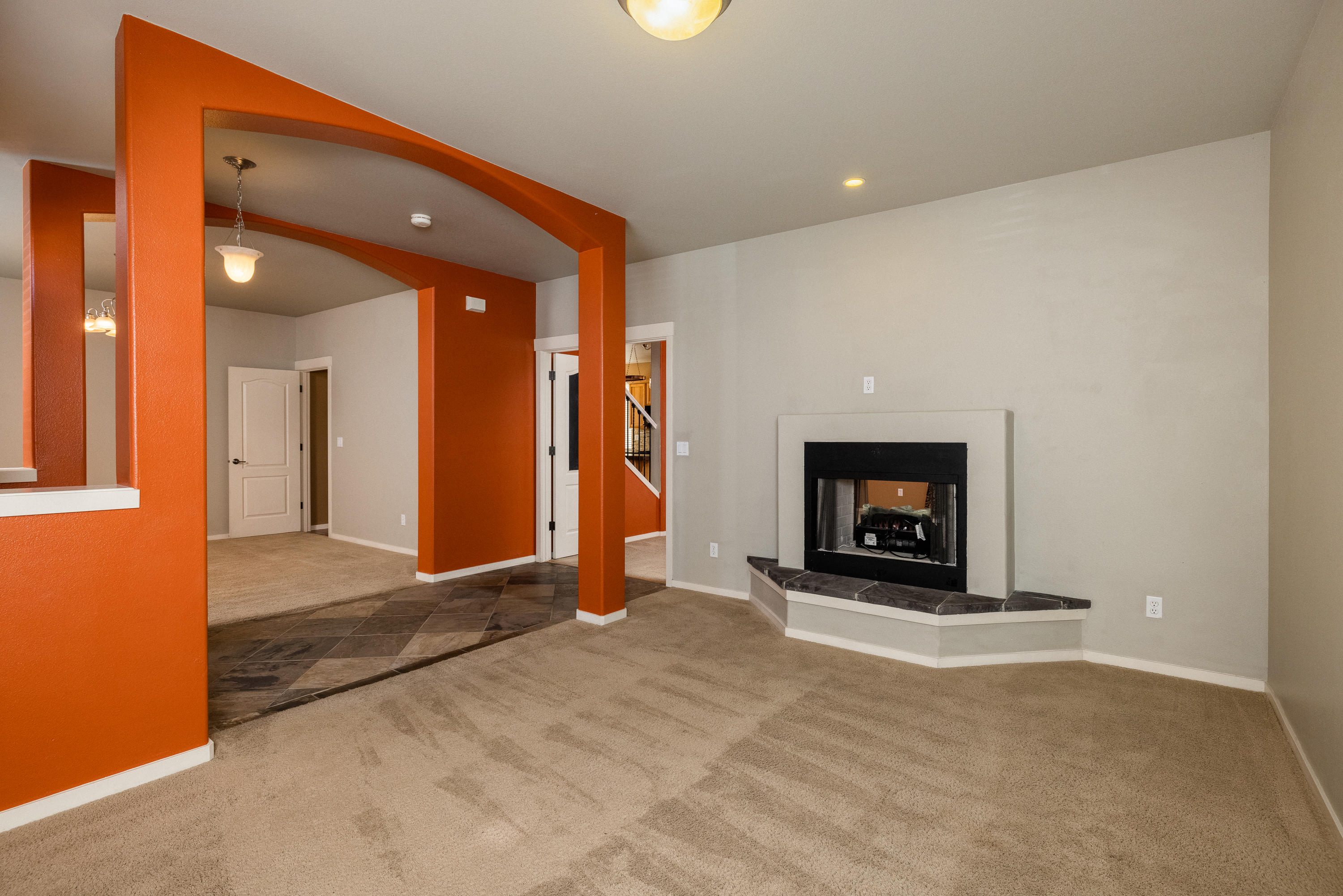 Ni Lah Sha Village - Residential