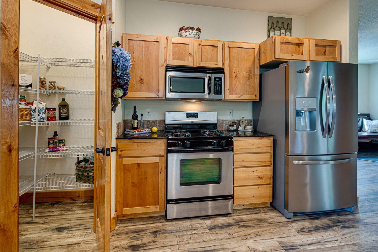 Canyon Breeze - Residential