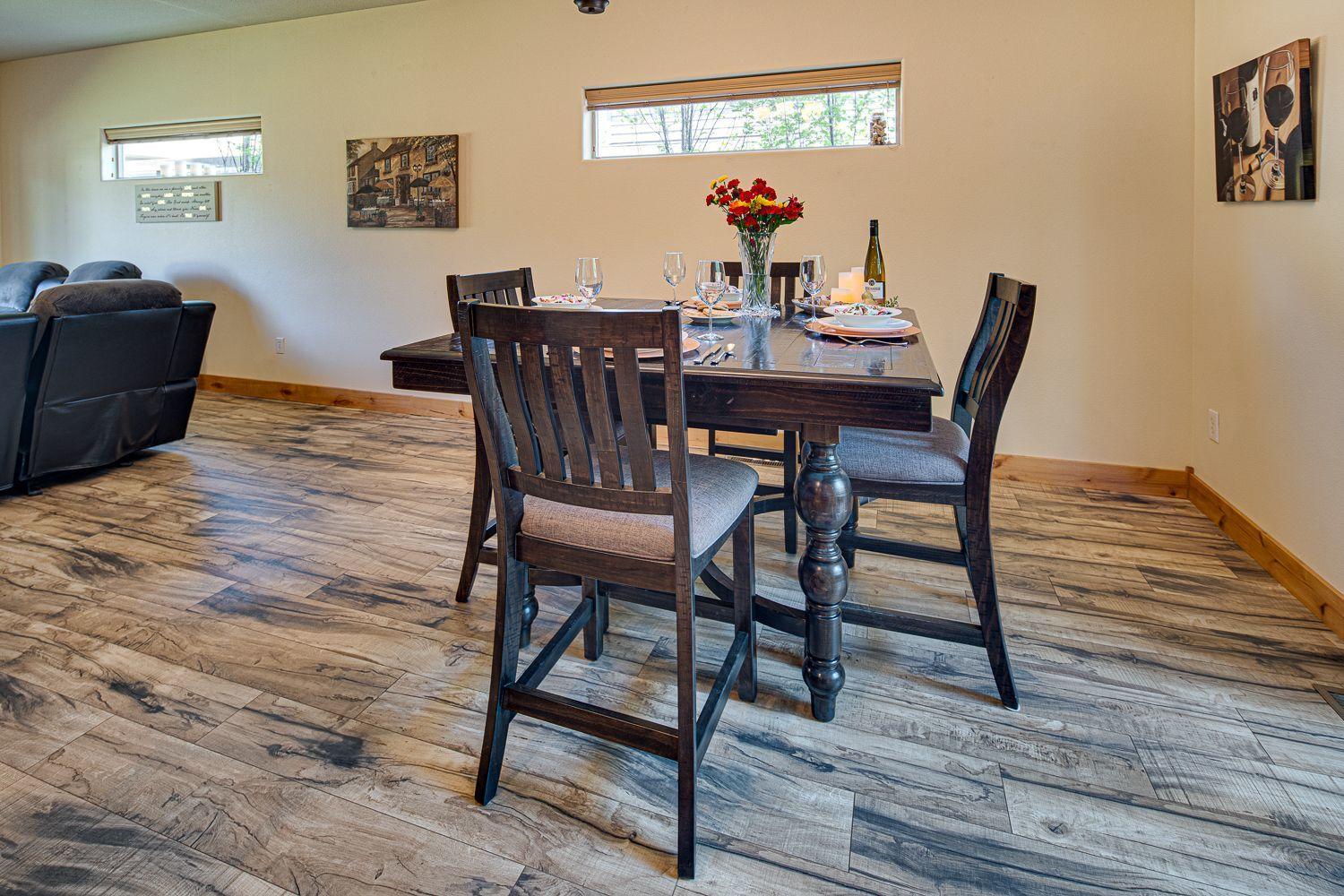 Canyon Breeze - Residential