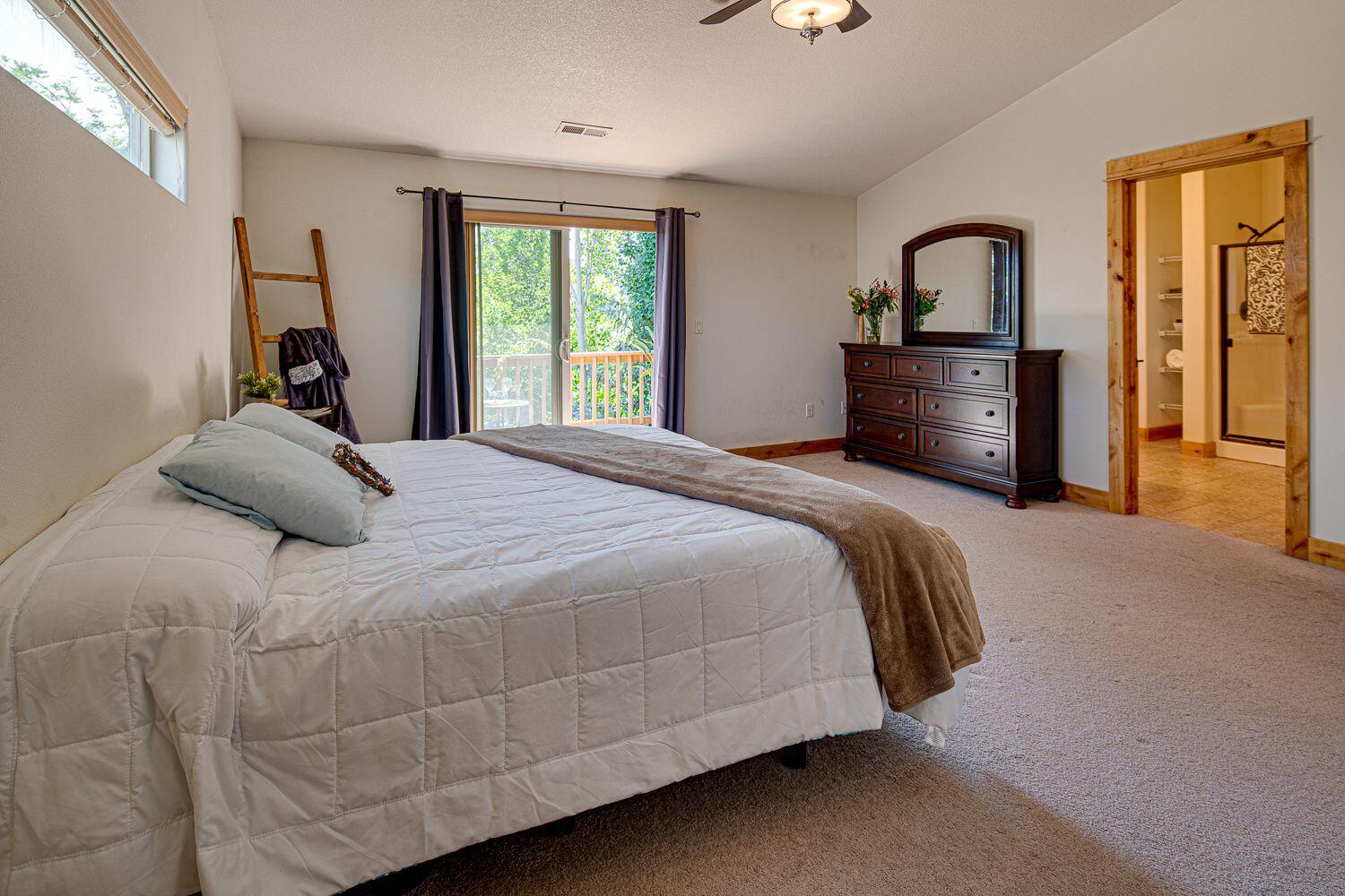 Canyon Breeze - Residential