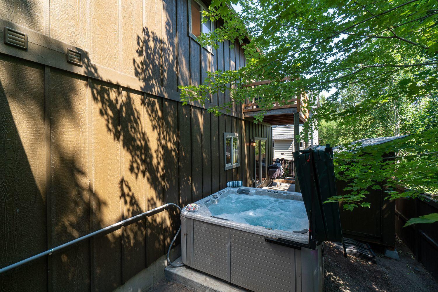 Canyon Breeze - Residential