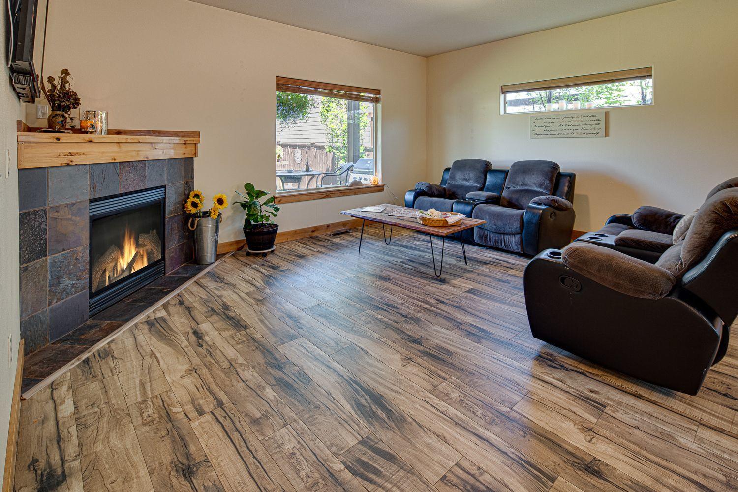 Canyon Breeze - Residential