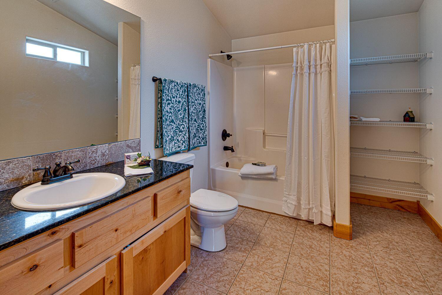 Canyon Breeze - Residential