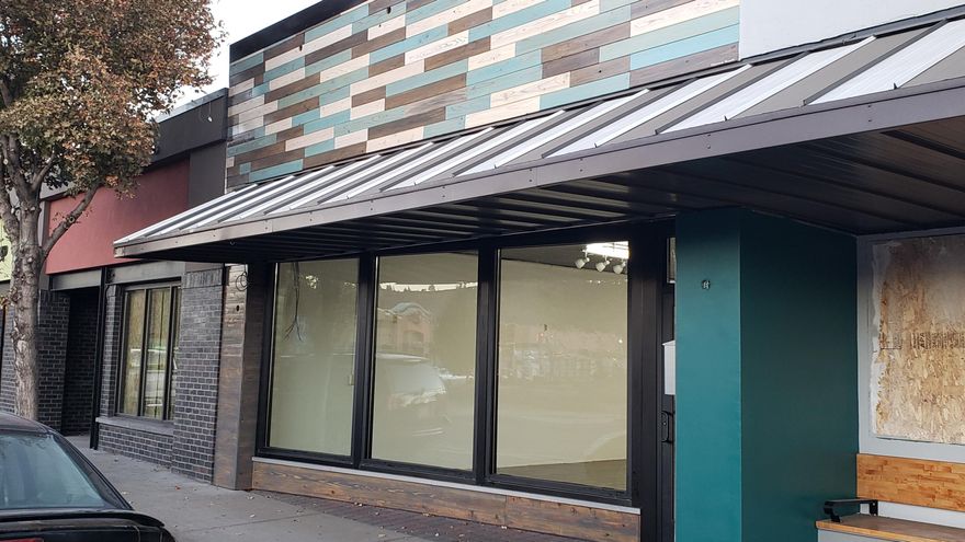 This newly remodeled downtown retail/office space looks fantastic with curb appeal that jumps out at you on a block that has multiple buildings that have been repurposed for the future.   With a 100% new facade that includes paint, windows, doors, lights, signage and entry, its ready to go for anybody wanting to be noticed.  Located on  the downtown corridor of US 97/26 north bound with over 10,000 vehicles per day, you will be noticed.  With US Bank, Taco Bell and Washington Federal all adjacent, lots of national brands to bring you that image you desire yet a small town local shop that makes you unique.   The inside has great bones with a mix of the past matched with new laminate flooring and LED lighting to brighten things up.   Introductory rate of only $825 per month or .50 sq. ft. for six months followed by a great rate of $1,250 per month or .75 sq. ft.  You pay the power, gas, sewer and water.  Flexible terms in length of lease, with great owners who want you to succeed.