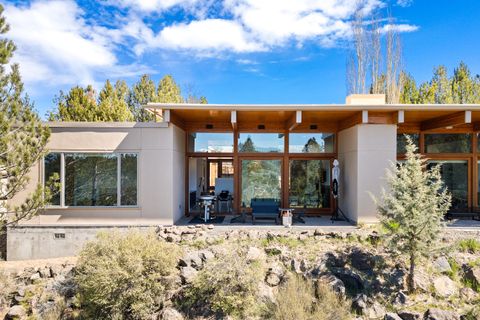 2237 NW Reserve Camp Court Bend OR 97703