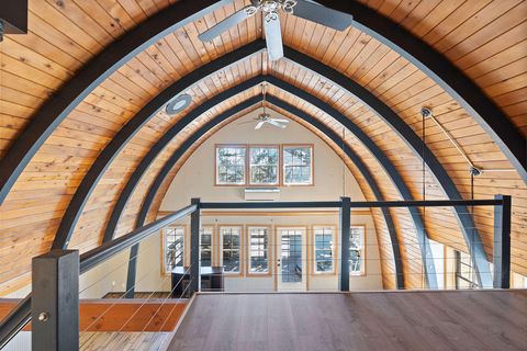 Tiny photo for 2132 SW Culver Highway, Madras, OR 97741 (MLS # 220209655)