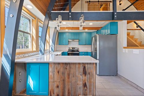 Tiny photo for 2132 SW Culver Highway, Madras, OR 97741 (MLS # 220209655)