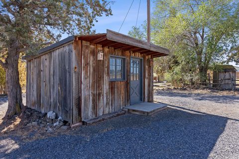 Tiny photo for 2132 SW Culver Highway, Madras, OR 97741 (MLS # 220209655)