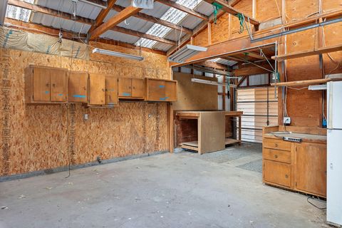 Tiny photo for 2132 SW Culver Highway, Madras, OR 97741 (MLS # 220209655)